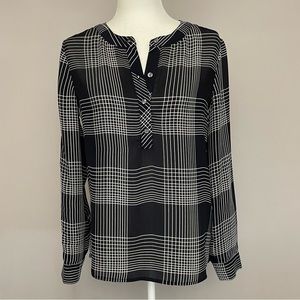 Banana Republic Navy & White Half-Placket Roll-Tab-Sleeve Blouse Size S